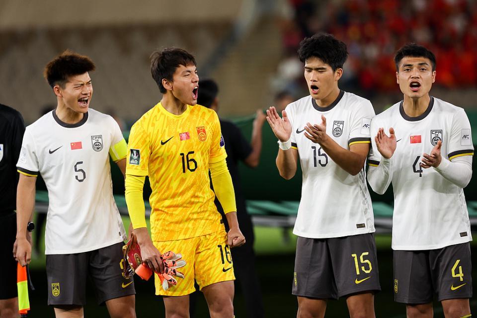 看衰U23国足遭群嘲！董方卓仍嘴犟：盼国家队以后都用传控打我脸